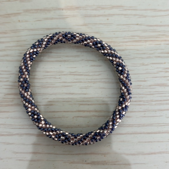 Set of Women’s Purple Beaded Bracelets - Picture 5 of 5